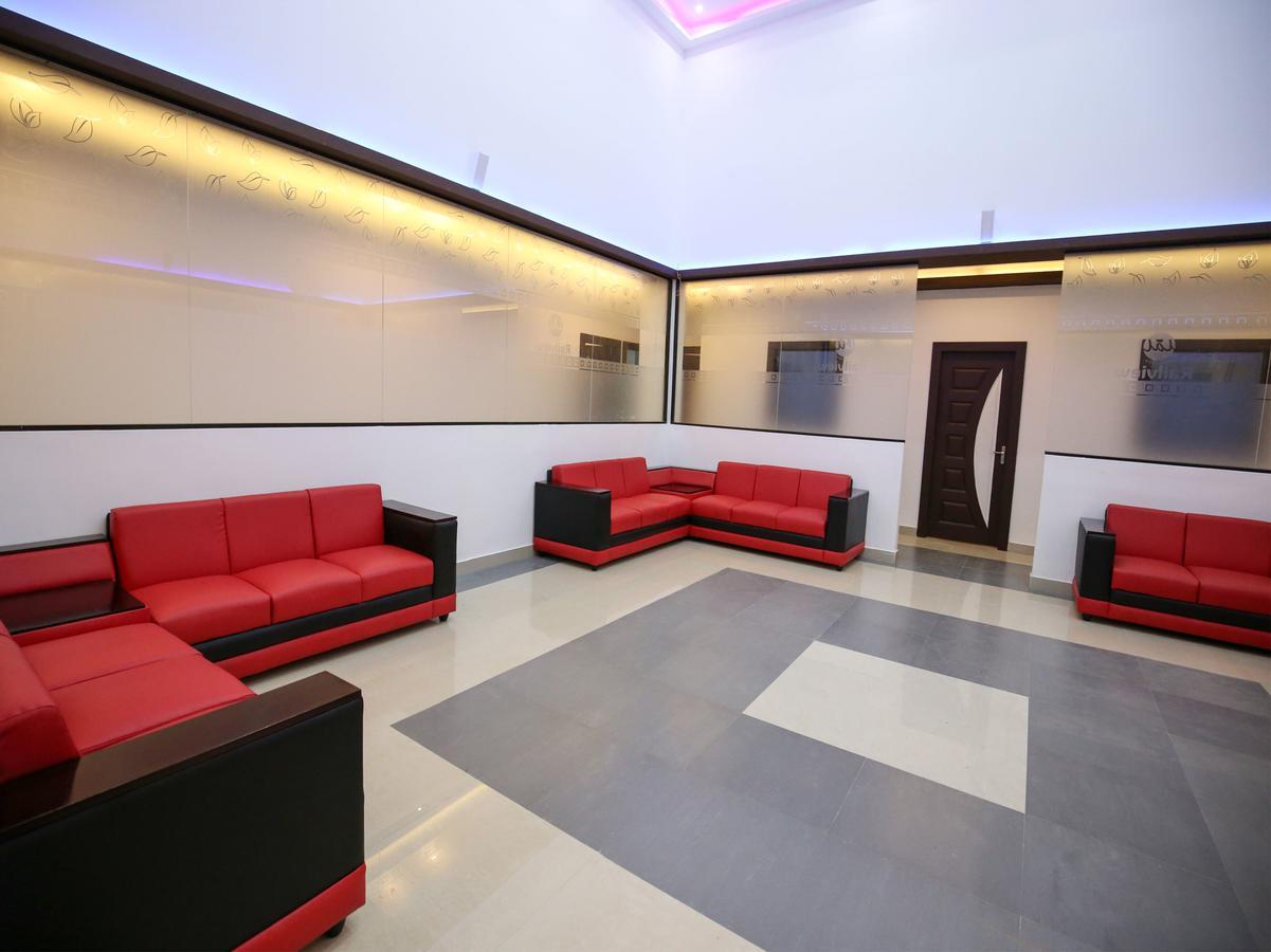 Hotel Oyo 10152 Rail View Residency Alappuzha Exterior foto